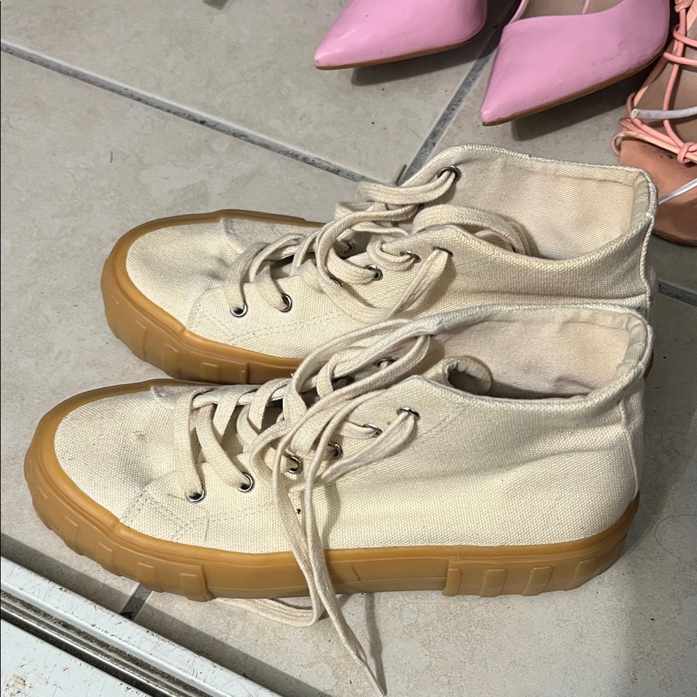 Zara Cream Canvas High-Top Sneakers with Tan Sole